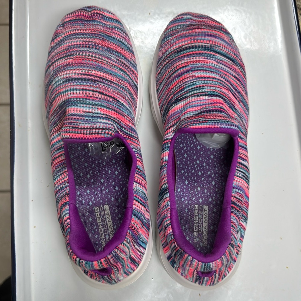 Skechers Go Walk Ultra Go Women's Size 8.5